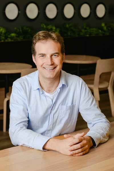 Alex Papli, Managing Director at Hypergen